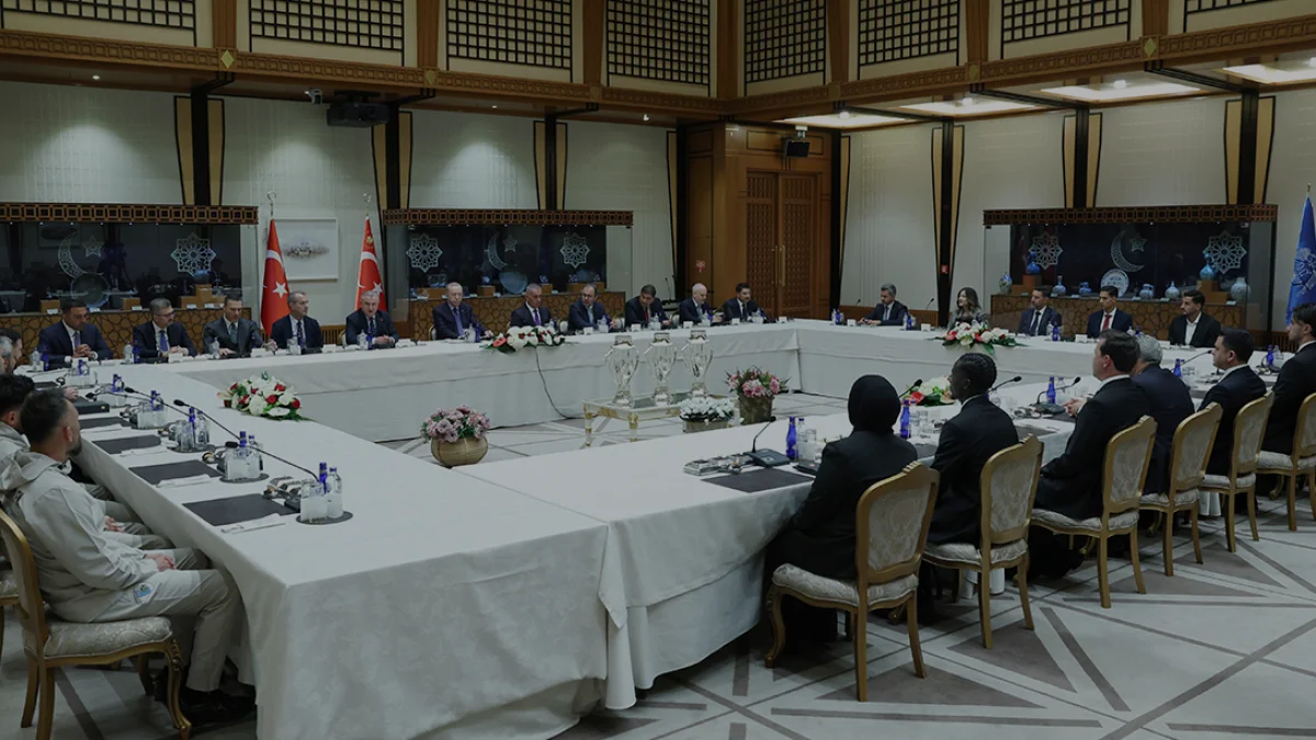 Cumhurbaşkanı Erdoğan Süper Lig ekiplerini kabul etti